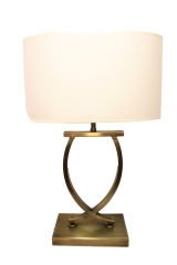 Kalp Masa Lambası – Demir & Pirinç Kaplama, 1×E27 | Dekoratif Romantik Aydınlatma