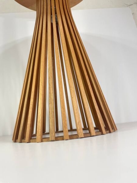 Yuvarlak Ahşap Yan Sehpa 41 cm – Dikey Çıtalı Modern Tasarım Sehpa 60 cm