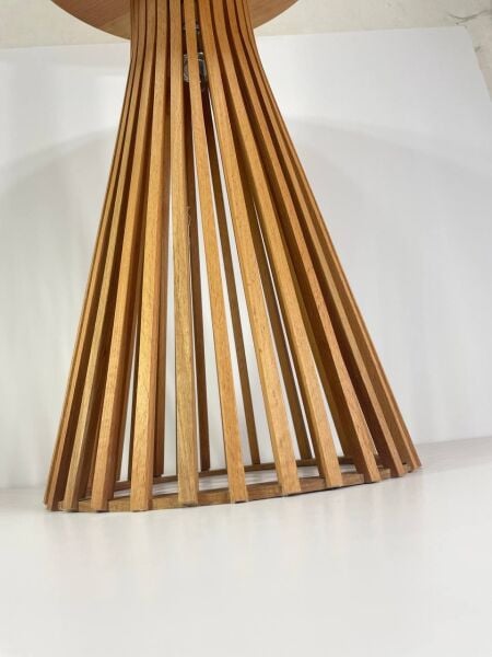 Yuvarlak Ahşap Yan Sehpa 41 cm – Dikey Çıtalı Modern Tasarım Sehpa 60 cm