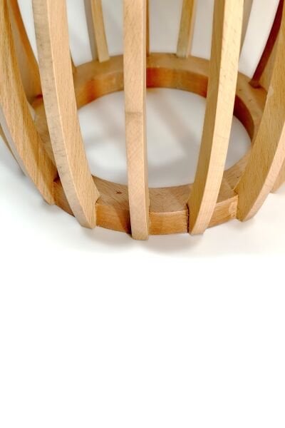 41 cm yuvarlak ahşap yan sehpa seti, 45 cm ve 36 cm yükseklik, dikey çıtalı ayak tasarımı, doğal ahşap ton