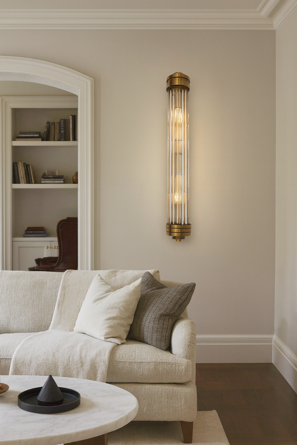 Besa Büyük Boy Çubuk Camlı Modern Duvar Apliği – Lüks Tasarım Kristal Işıltılı Şık Duvar Aydınlatması