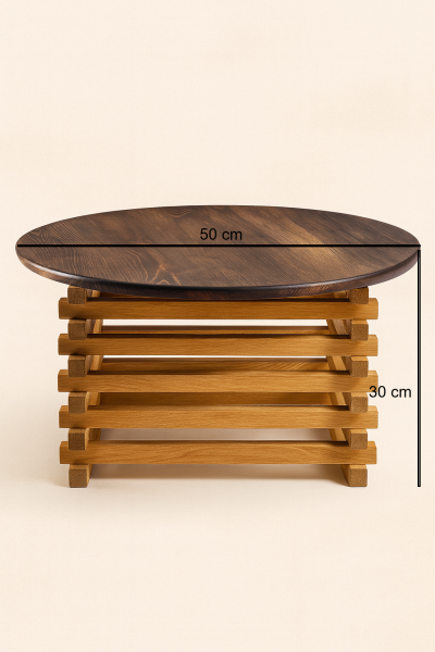 50 cm çapında yuvarlak üst tablalı, 30 cm yüksekliğinde, katmanlı masif ahşap gövdeli yan sehpa