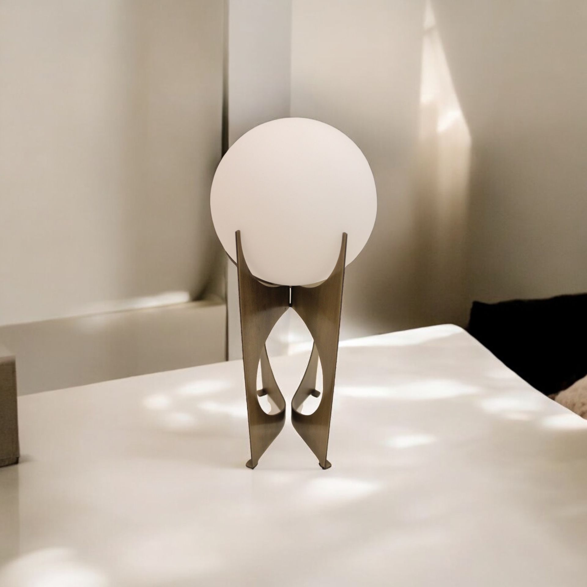 Yüzük Model Masa Lambası