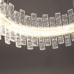 Besa 6079-4 Modern Geometrik 4’lü Avize – Siyah ve Pirinç Detaylı Cam Küre Sarkıt Aydınlatma