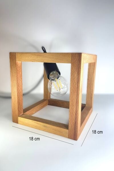 Ahşap Küp Masa Lambası 18 cm – Modern Minimal Dekoratif E27 Abajur