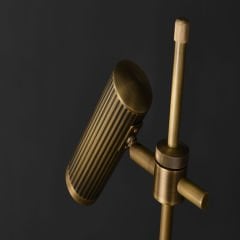 Pirinç Torna Masa Lambası Kod:8208-T