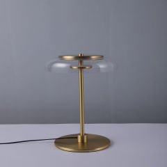 Besa 8056-T Pirinç Kaplama Modern Masa Lambası – Cam Şapkalı Tasarım Gece Lambası ve Ofis Aydınlatması