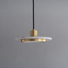 Basık Silindir Mermer Sarkıt | Besa 3285 Pirinç Detaylı LED Avize – Minimalist Taş Aydınlatma)