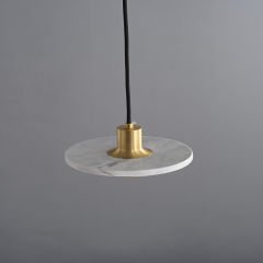 Basık Silindir Mermer Sarkıt | Besa 3285 Pirinç Detaylı LED Avize – Minimalist Taş Aydınlatma)