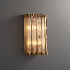 Besa 6302-2 Pirinç Kaplama Desenli Kristal Duvar Apliği – Lüks Salon ve Yatak Başı Aydınlatma