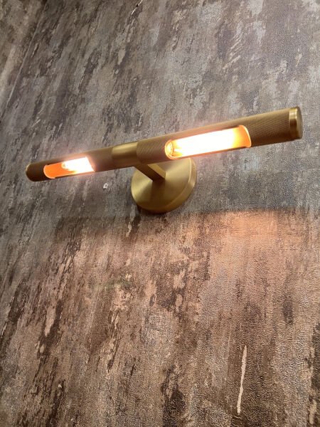 Besa 3201 Gerçek Pirinç Tablo Apliği – Klasik Gold Ayna ve Resim Aydınlatması (46cm)