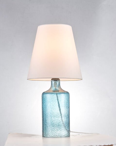 Dokulu Cam Gövdeli Masa Lambası