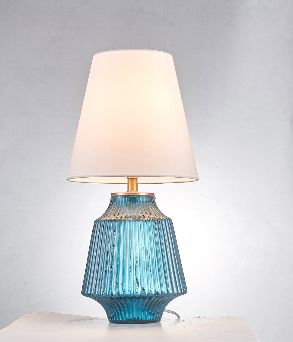 Dekoratif Cam Gövdeli Abajur