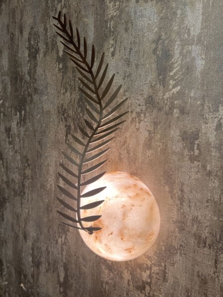 Besa Yapraklı Mermer Aplik | Antre ve Salonlar İçin Doğadan İlham Alan Dekoratif Duvar Lambası