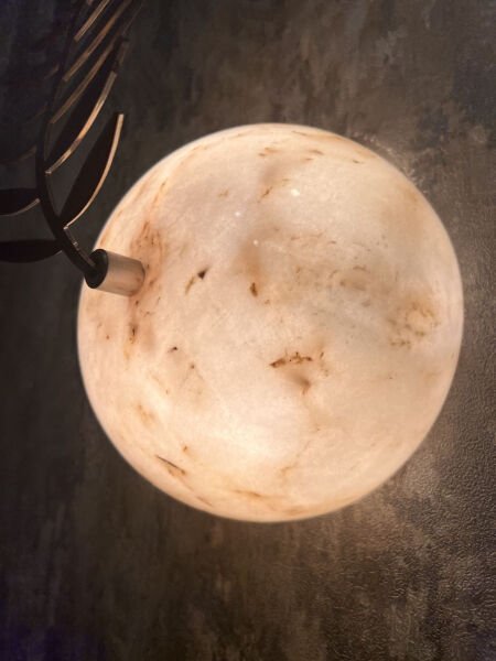 Besa Yapraklı Mermer Aplik | Antre ve Salonlar İçin Doğadan İlham Alan Dekoratif Duvar Lambası