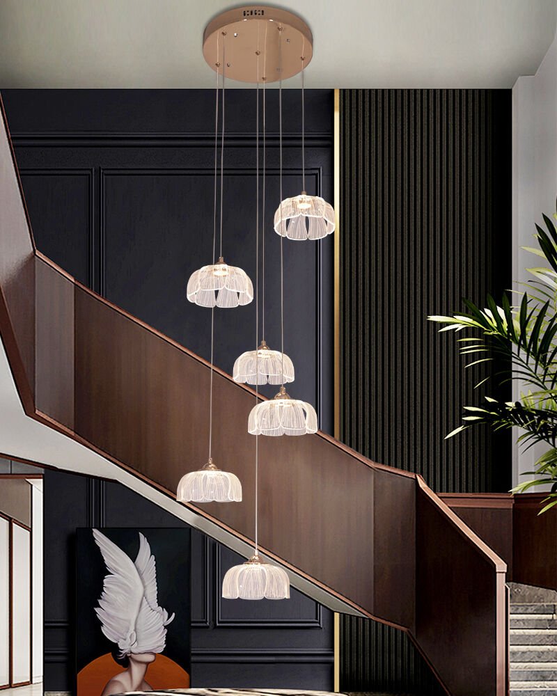 6'lı Akrilik Çiçek Sarkıt Avize – Dekoratif ve Organik Formuyla Dengeli Işık Sunan Modern Merkezi Aydınlatma