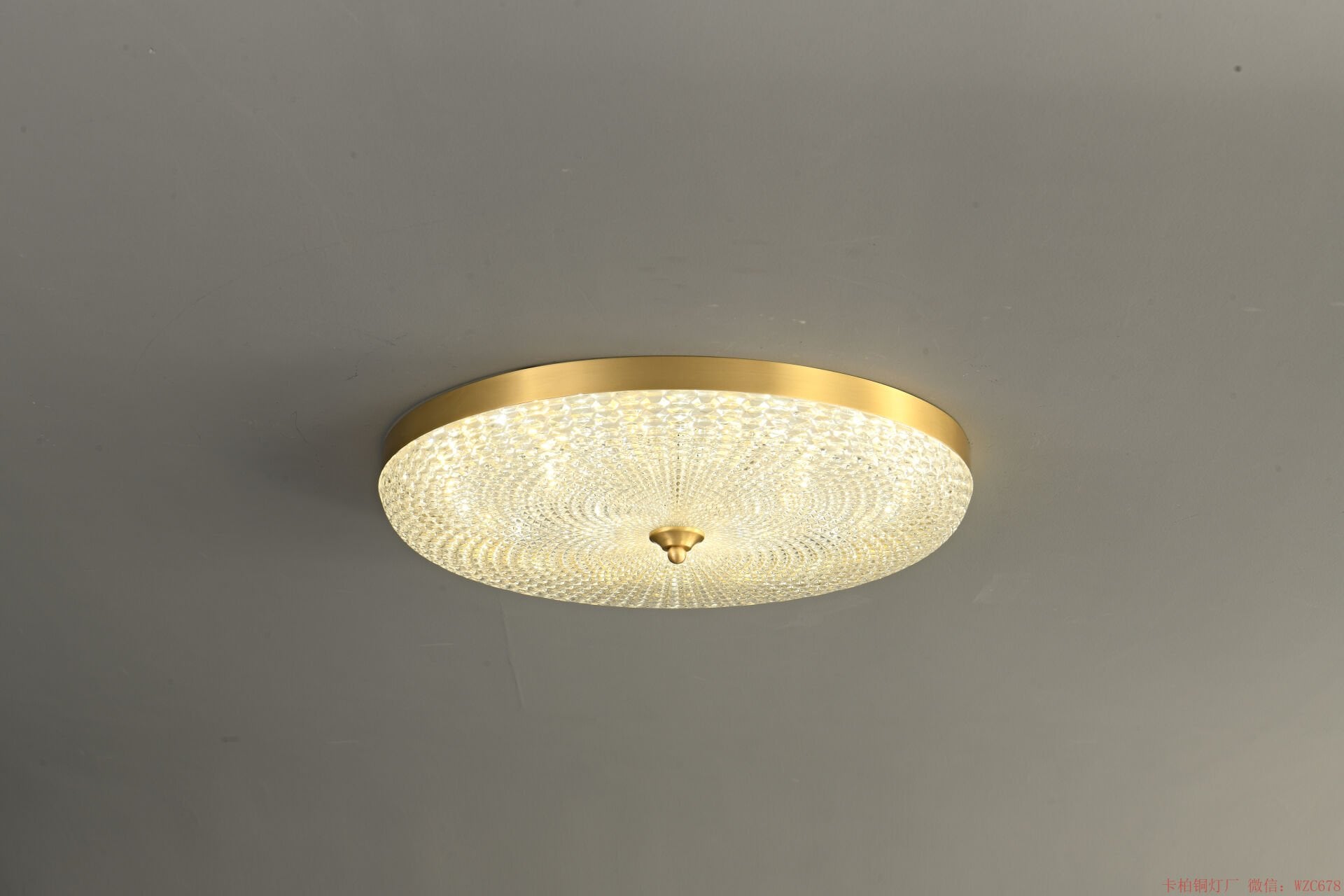 Akrilik Plafonyer Tavan Lambası – Sade, Dayanıklı ve Homojen Işık Veren Çok Yönlü Modern Çözüm