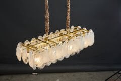 Dikdörtgen Dökme Camlı Sarkıt Avize – Yemek Masası ve Mutfak Adası İçin Sanatsal ve Dokulu Aydınlatma