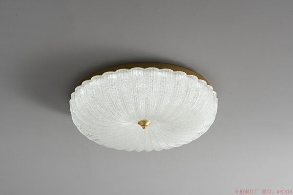 50 cm Çapında Plafonyer Avize – Geniş Alanlar ve Alçak Tavanlar İçin Sade ve Homojen Merkezi Aydınlatma