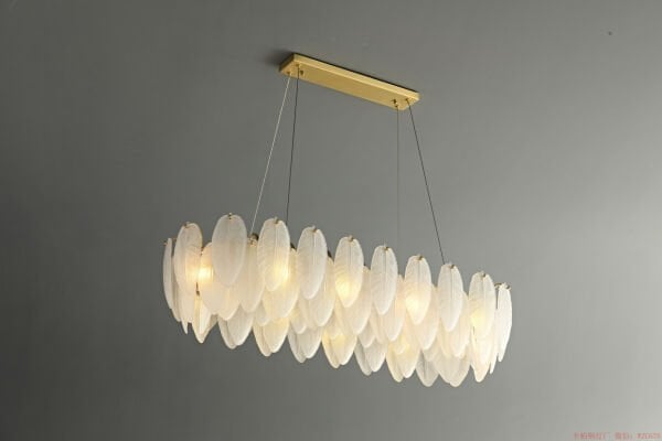 Elips Tüy Sarkıt Avize – Oval Tasarım Lüks Yemek Masası ve Mutfak Adası Aydınlatması