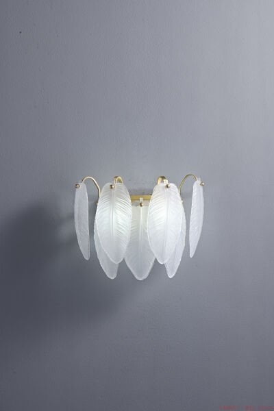 Tüy Aplik Duvar Lambası – Yumuşak Işık Yayan Romantik Yatak Odası ve Dekoratif Salon Aydınlatması