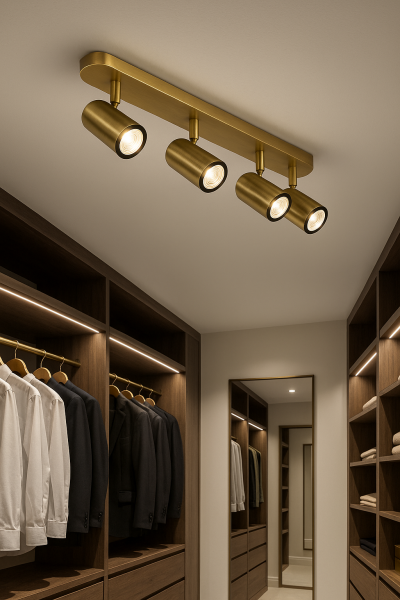 4'lü Mermi Spot Avize – Modern Orta Alanlar İçin Şık ve Yönlendirilebilir Tavan Aydınlatması